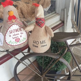 ❤ Home Sweet Home ❤
Open today Saturday to 2ish
Loving our Chooks and homey bits ❤

#home #lovedungog #InspiredLiving #interiordecor #dungog #inspiredbydesign